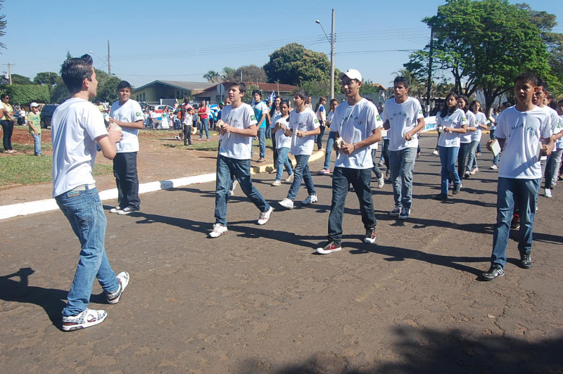 A primeira ideia foi a de fazer algo diferente no desfile cívico-militar.
