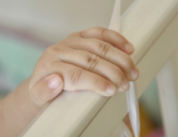 Nos dois últimos anos, diariamente, 38 meninas e meninos de até 15 anos de idade foram vítimas de abandono ou negligência.