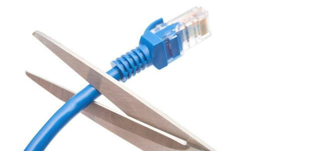 Governo confirma que limitará dados na banda larga fixa neste ano Corte pode ocorrer após usuário ultrapassar limite do pacote de dados contratado (Foto: Reprodução)