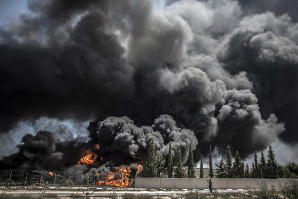 Única central elétrica de Gaza é danificada por bombardeios