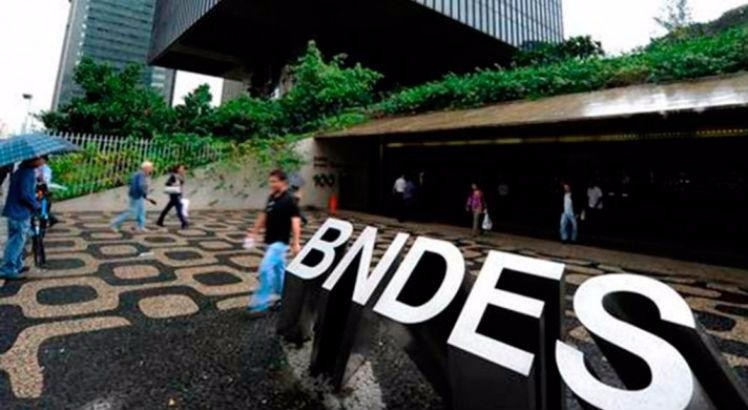 BNDES pretende fortalecer atuação junto a pequenas e médias empresas Banco de fomento tem importante papel no desenvolvimento econômico do País