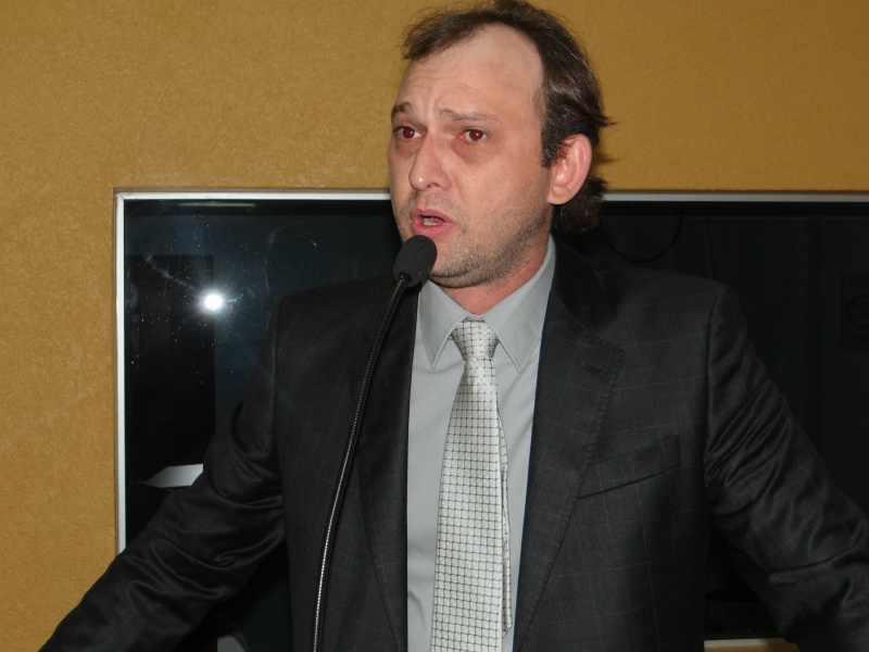 Vereador Luciney quer garantir respeito a familia da personalidade homenageada 