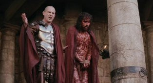 Primeira Estação: Jesus é condenado à morte.