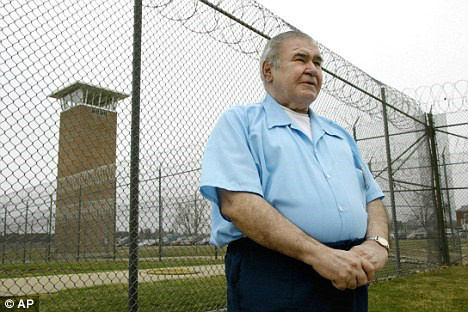 William passou 66 anos na cadeia até morrer em 2012