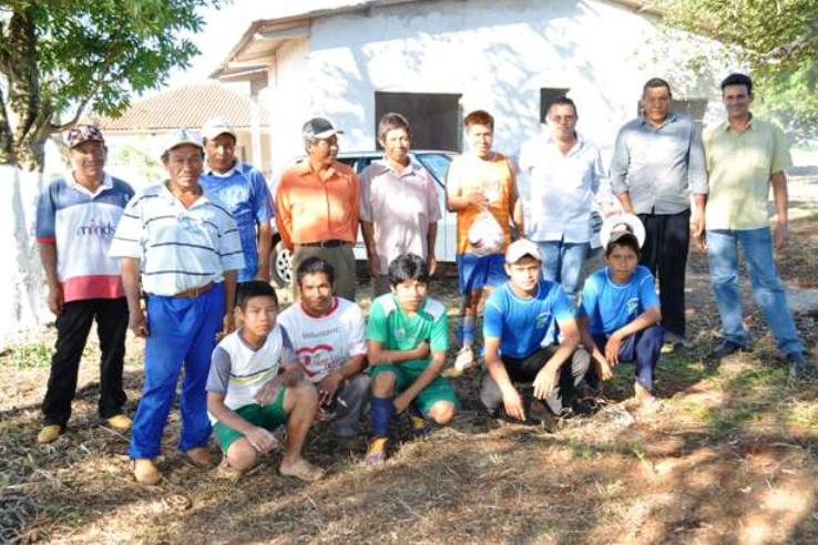 Aldeia Guassuty recebe melhorias para as comemorações ao Dia do Índio Aldeia Guassuty recebe melhorias para as comemorações ao Dia do Índio