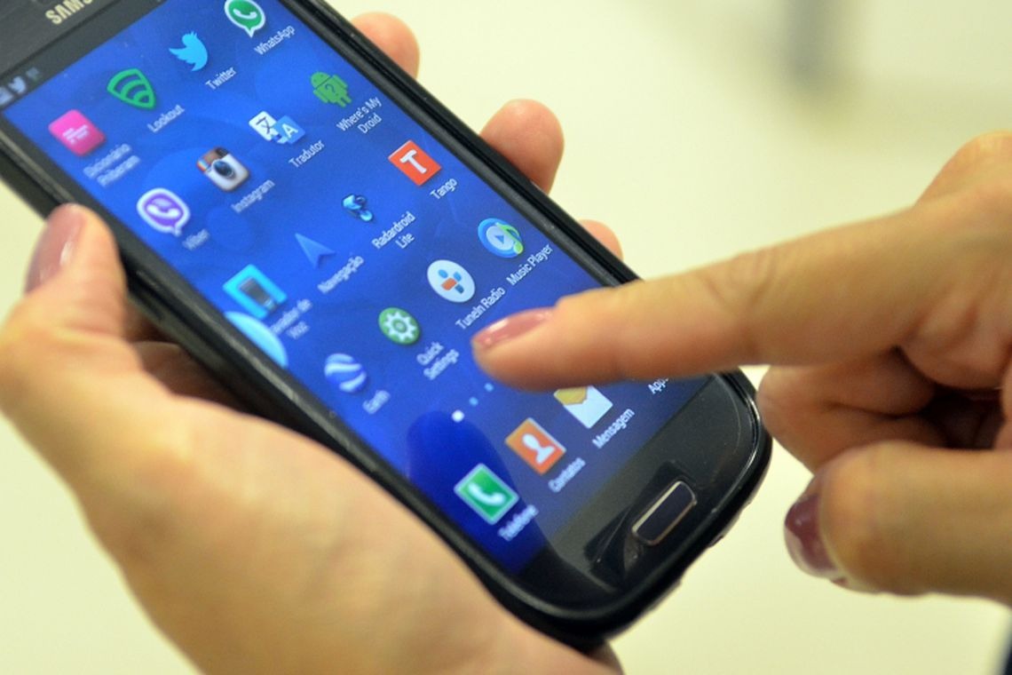 Brasil é 5º país em ranking de uso diário de celulares no mundo