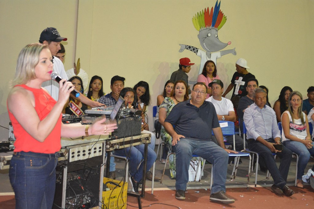 Vereadores de Amambai participam da abertura do JOIND 2019 Presidente do legislativo, vereadora Janete Córdoba, durante abertura do evento / Fotos: Assessoria