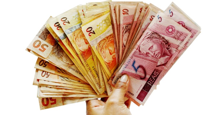 Economistas esperam inflação menor e crescimento mais forte em 2018