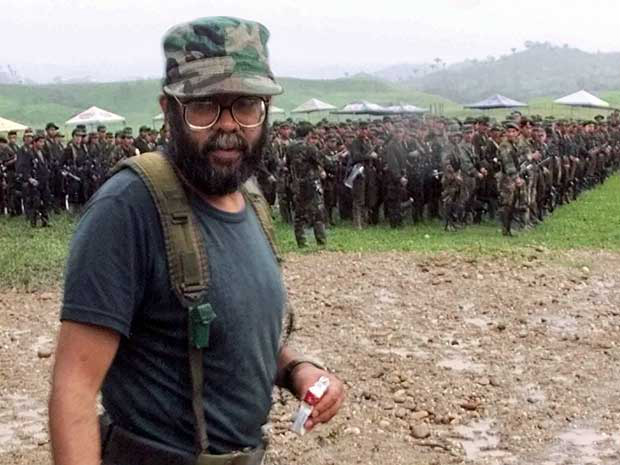 Alfonso Cano, em foto de arquivo de 2000. (Foto: Scott Dalton / Arquivo / AP Photo)