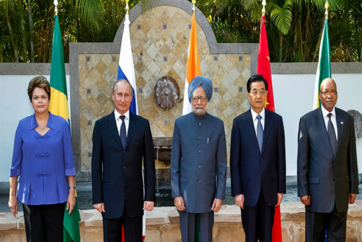 Brics se comprometem a fortalecer cooperação na luta contra o terrorismo Brics se comprometem a fortalecer cooperação na luta contra o terrorismo