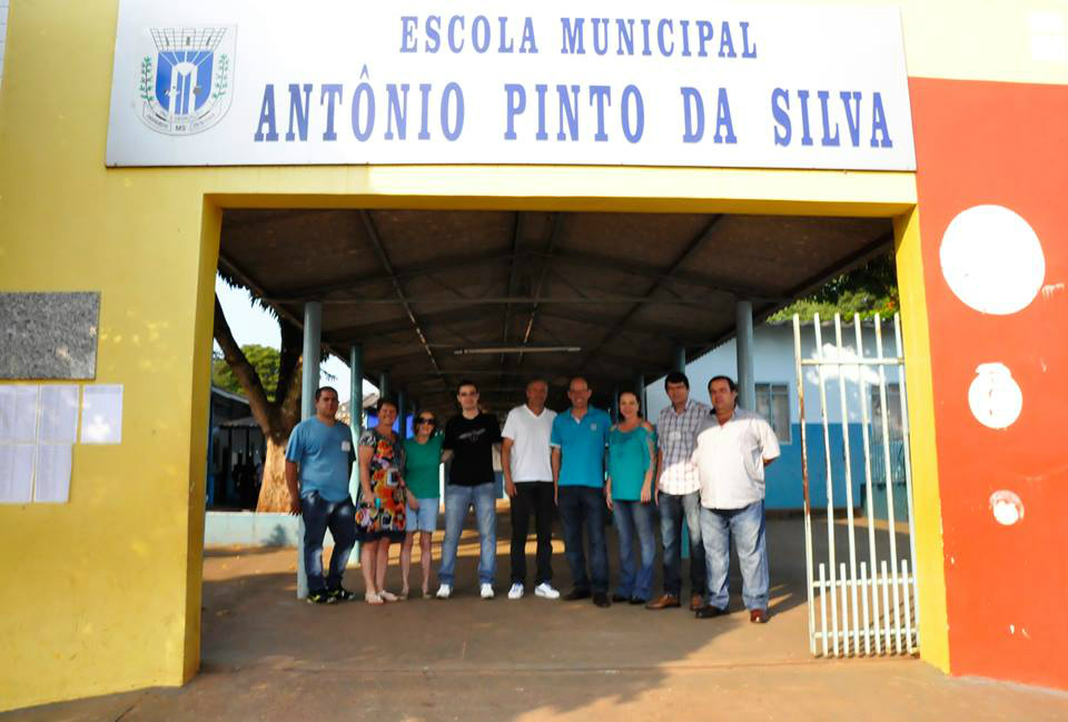 Provas para o concurso da Prefeitura de Amambai aconteceram nesse domingo Comissão para o concurso acompanhou a abertura das provas / Foto: Decom
