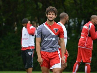 Alexandre Pato será a referência do ataque do São Paulo na partida contra o Bragantino