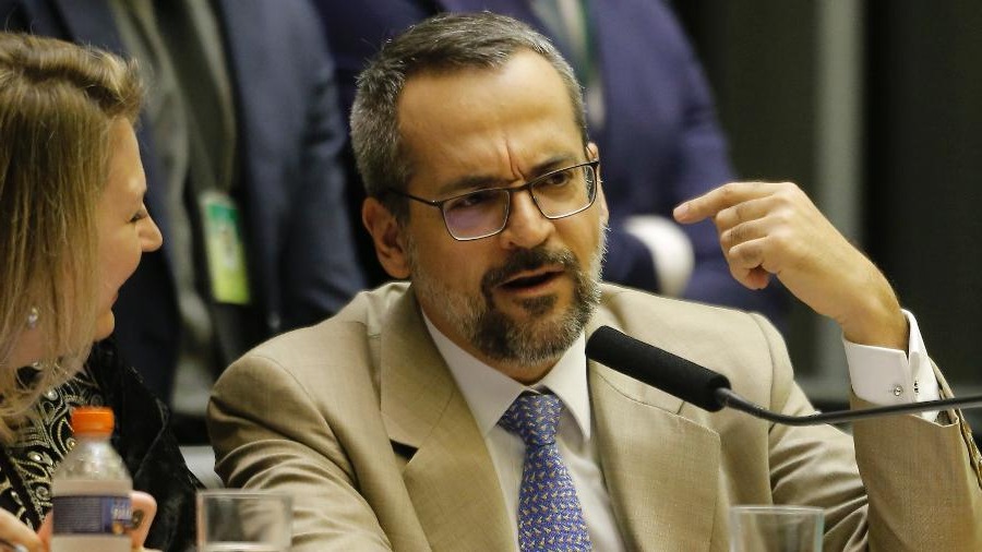 O ministro da Educação Abraham Weintraub fala na Câmara dos DeputadosImagem: Dida Sampaio/Estadão Conteúdo