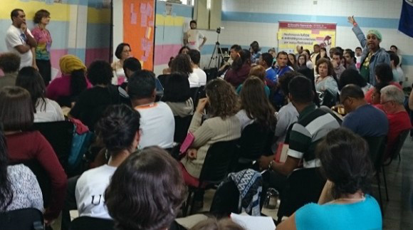 Debate sobre meio ambiente deve ser politizado, defendem movimentos sociais