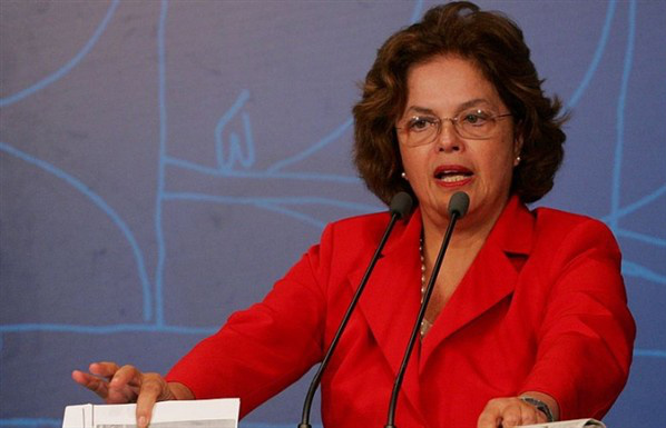 Tamanho o destaque de Dilma Russeff como ministra dos anos de governo Lula, que a petista saiu como candidata à Presidência em 2010.