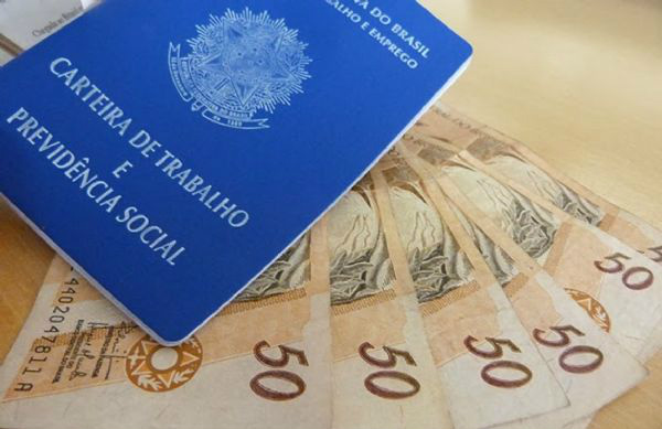 Parcelas do seguro-desemprego com reajuste já estão disponíveis para saque (Foto: Divulgação)