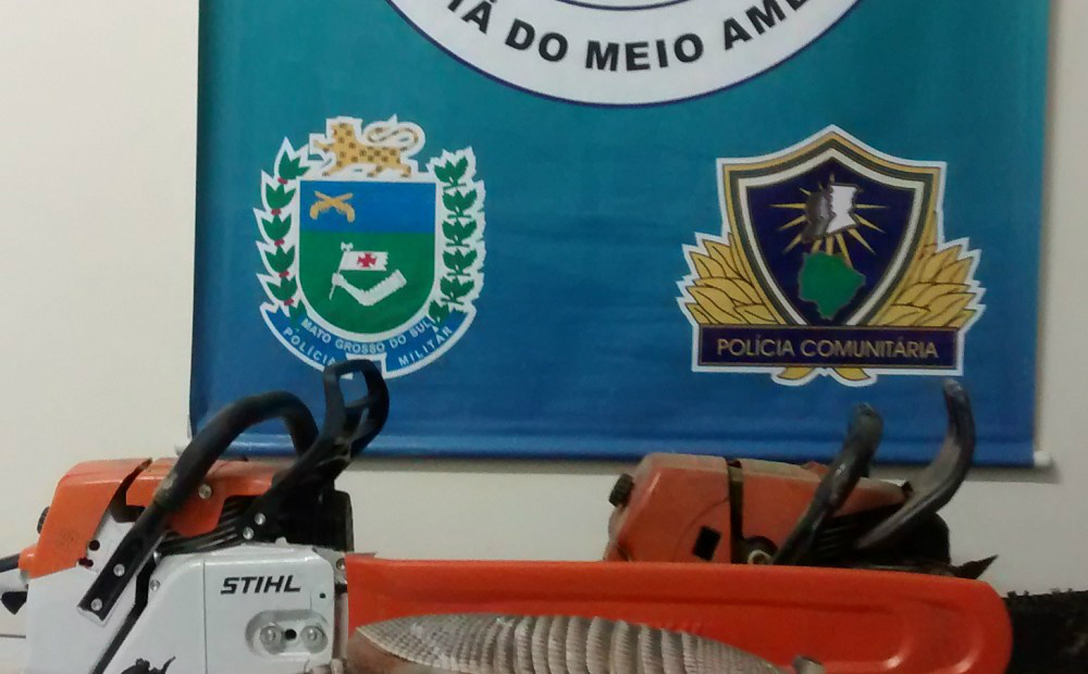 PMA prende caçador com animal abatido, apreende arma e munições e motosserras
