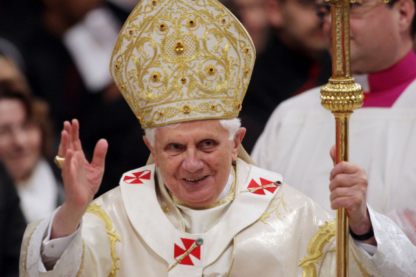 Paz e tolerância dominam conversa entre representantes do papa e do Brasil