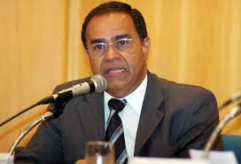 Siro Darlan diz que ainda não recebeu agravo contra habeas corpus a ativistas