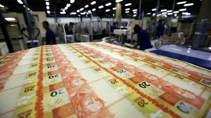 Governo mobiliza base para aprovar projeto que altera meta fiscal Governo mobiliza base para aprovar projeto que altera meta fiscal