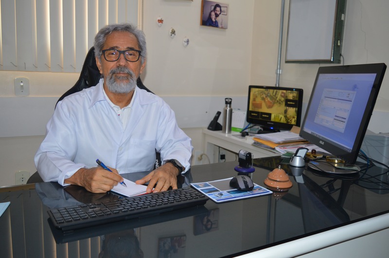 Hospital Divina Providência passa por reforma e oferece 11 especialidades Dr. José Luiz Saldanha Moreira, diretor e fundador do Hospital / Foto: Moreira Produções