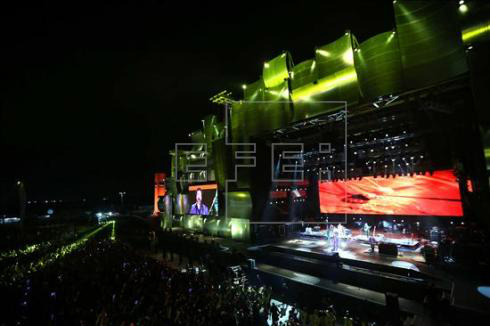 Jovem que pegou buquê no Rock in Rio 2011 se casa antes de show de Bon Jovi Vista geral do Palco Mundo na noite desta sexta-feira. EFE