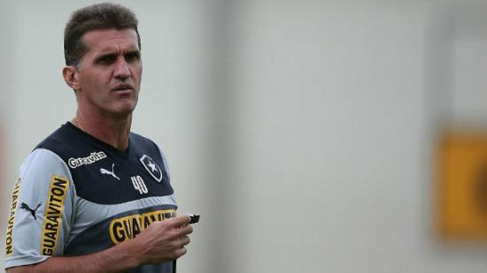 Mancini admite preocupação com crise do Botafogo