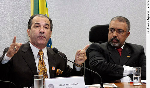 Paim defende votação de criminalização da homofobia na próxima semana