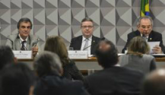 Anastasia nega pedido de Dilma para incluir áudios de Machado no impeachment Antonio Anastasia nega pedido da defesa de Dilma para inclusão de áudios de Sérgio Machado no processo de impeachment