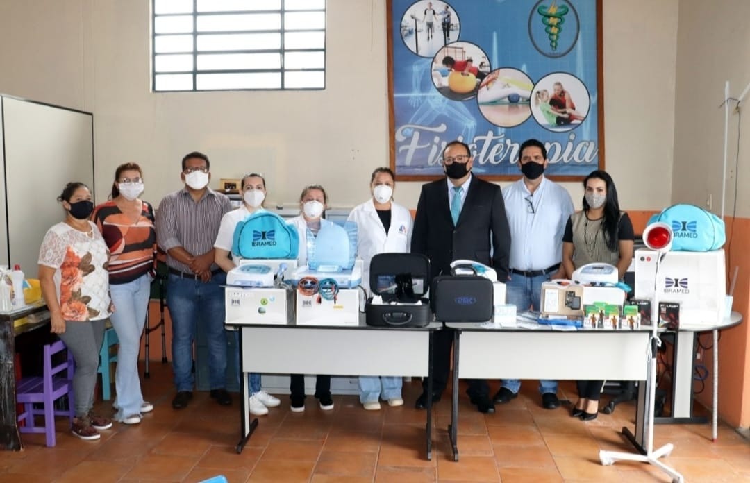 Prefeitura entrega 13 equipamentos novos para a Clínica de Fisioterapia Foto: Decom