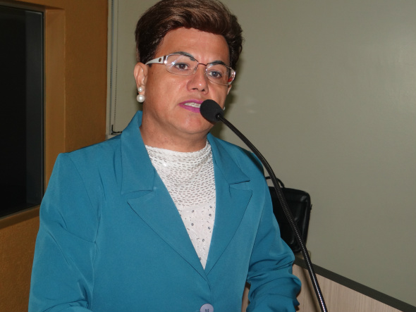 Vereador Ilzo reivindica asfalto para vilas da cidade de Amambai Vereador de Amambai, Ilzo Victor Arce Vieira (PT do B)Foto: Moreira Produções