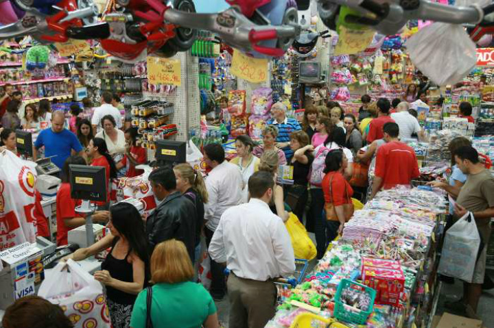 Natal vai movimentar R$ 174,8 mi na economia de MS Natal vai movimentar R$ 174,8 mi na economia de MS