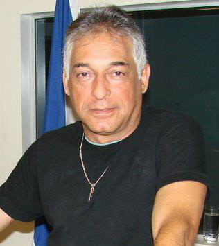 Fonseca Júnior, radialista há 35 anos. 