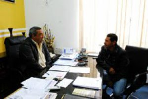 Vereador Carlinhos e o presidente da vila Cristina, Ribeiro / Foto: Assessoria