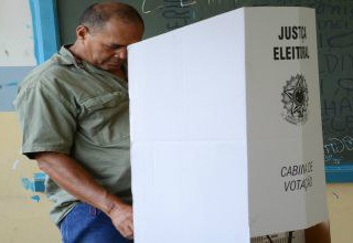 Eleitores de 45 a 59 anos estão na faixa etária predominante nas Eleições 2014 Eleitores de 45 a 59 anos estão na faixa etária predominante nas Eleições 2014