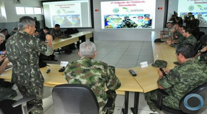 Ministro da Defesa visita Centro de Comando do Sisfron em Dourados nesta quinta (Foto: Divulgação)