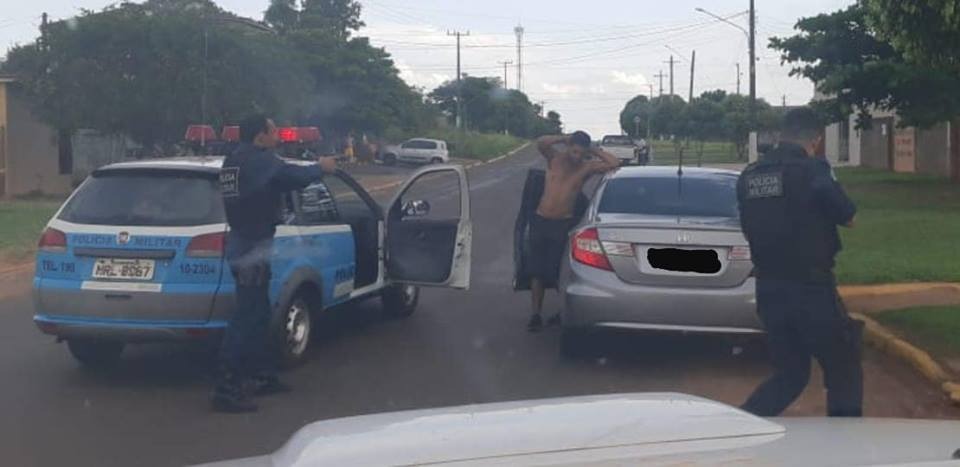 O condutor afirmou que pegou o veículo no município de Coronel Sapucaia e levaria até Belo Horizonte / Foto: PM