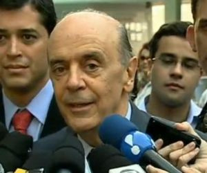 Serra promete investir em transporte público na região metropolitana do Rio Serra promete investir em transporte público na região metropolitana do Rio