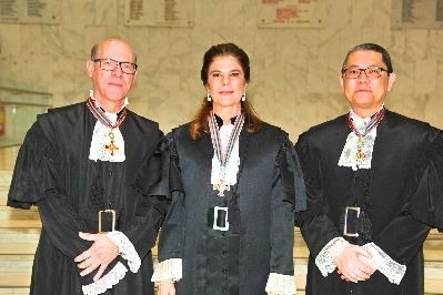 Desembargador federal amambaiense, Nery Costa Júnior é vice-presidente do TRF3 O vice-presidente Nery Júnior, a presidente Therezinha Cazerta e o corregedor-geral da Justiça, Carlos Muta.