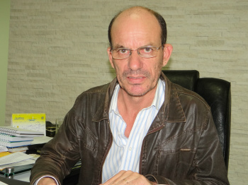 Prefeito de Amambai diz que sua convocação pela Câmara tem cunho político Prefeito Sérgio Barbosa diz que os vereadores já tem conhecimento dos motivos sobe a demora na execução das obras Foto: Moreira Produções