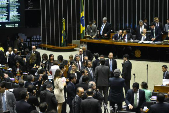 Congresso mantém veto ao reajuste dos aposentados pelo percentual do mínimo Como a Câmara manteve o veto ao reajuste dos benefícios de aposentados, não houve necessidade de votação no Senado Federal / Foto: Antonio Cruz/ Agência Brasil