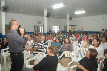 Vereador Professor Ailton participando de Assembleia da Reme, no dia 19 de agosto, na sede do Simted - Foto: Moreira Produções