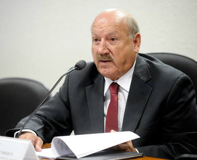 Em reunião na CAE, senador Luiz Henrique pede pressa na mudança do indexador