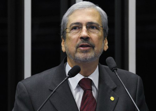 Objetivo da audiência é obter o detalhamento sobre as condições de contratação dos médicos cubanos, com quais países a entidade atua e os termos dos contratos nesses casos