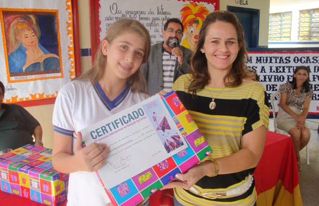 Campeã nacional do Concurso de Cartas é pernambucana