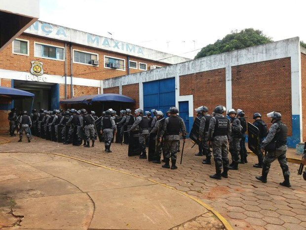 Tropa de Choque pronta para entrar na Máxima de Campo Grande (Foto: BPChoque/ Divulgação)