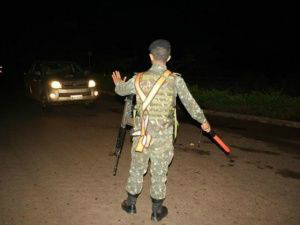 Contra aftosa, ministério prorroga permanência de militares na fronteira