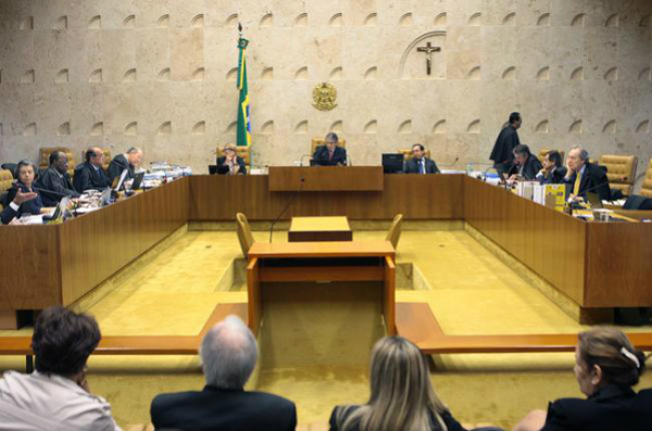 STF aciona PF e MP para investigar vazamento, pelo 247 STF aciona PF e MP para investigar vazamento, pelo 247