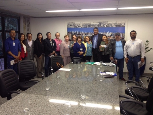 Deputado João Grandão e demais integrantes da Frente Parlamentar em Defesa da Assistência Social / Foto: Divulgação 