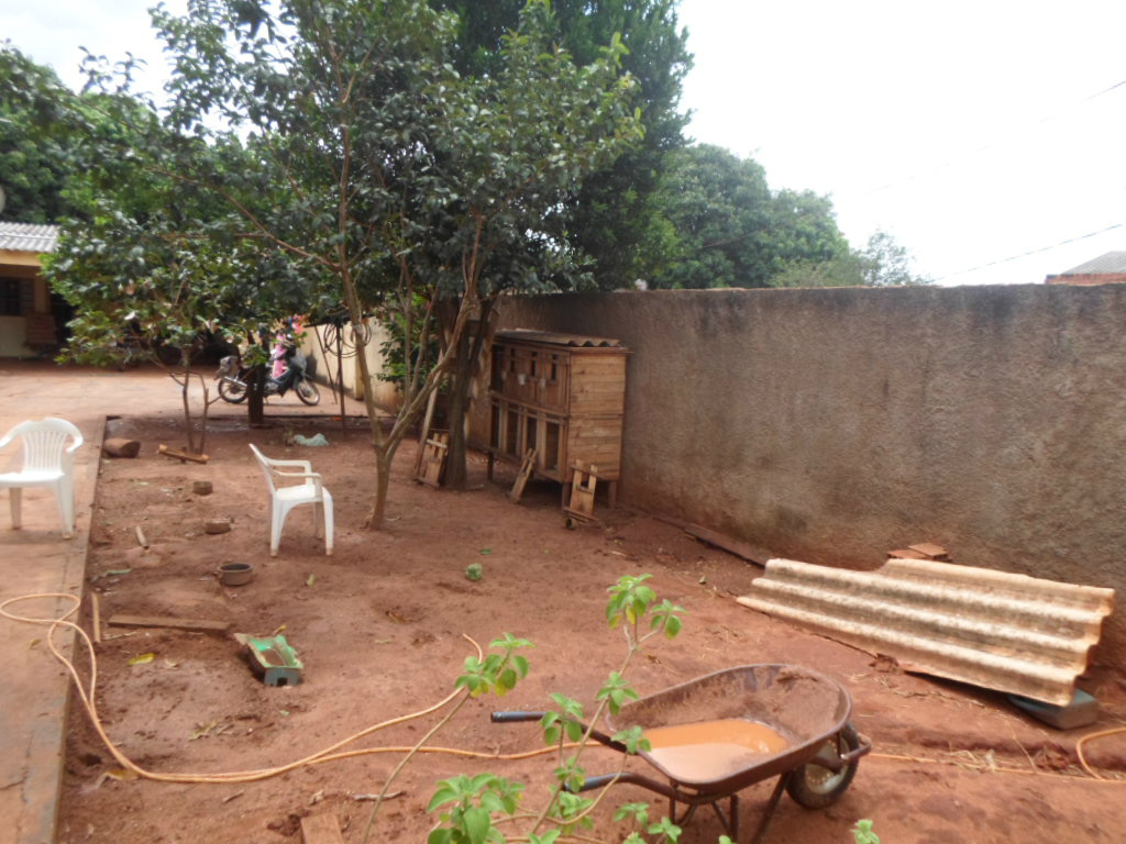 PMA fecha rinha de galo, prende homem e aplica multa de R$ 6,5 mil na Capital